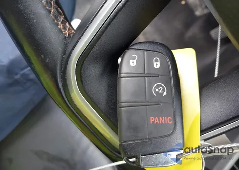 2022 Jeep Compass Limited 4X4 из США, поврежденный, VIN 3C4NJDCB3NT159533